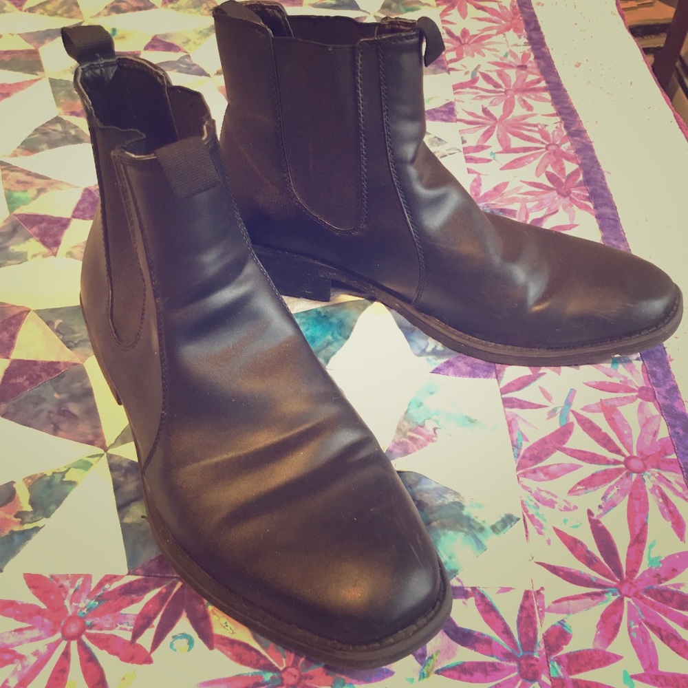 Chelsea boots